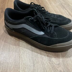 Vans Men's Black and Dark Gray Sneakers